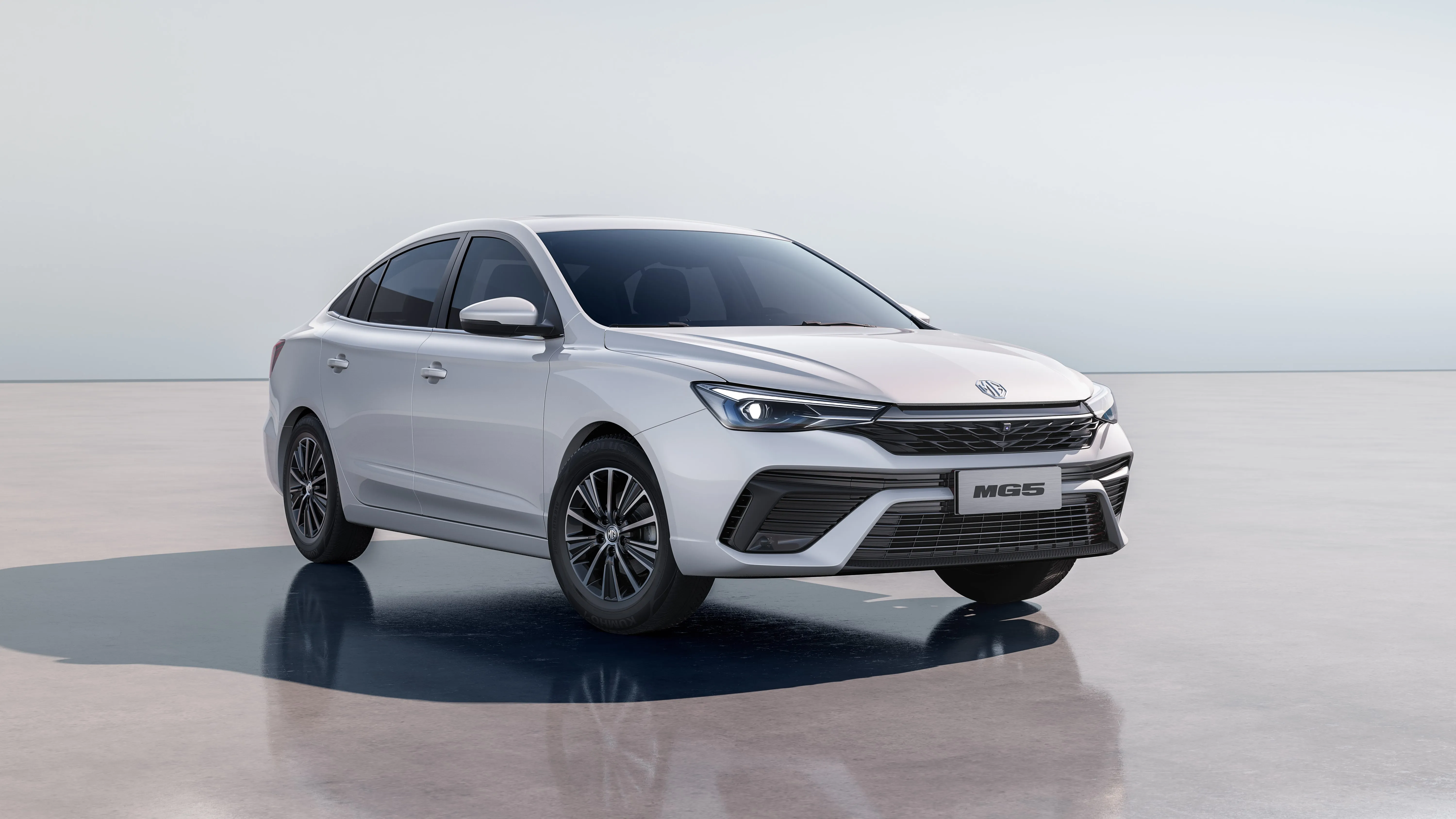 New MG 5 1.5L MT STD